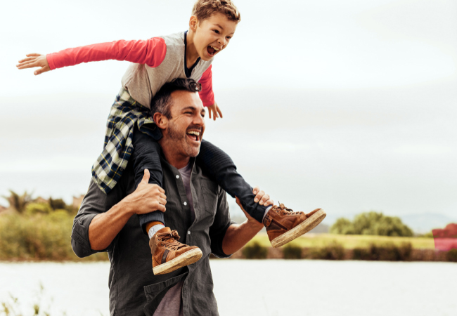 THE SURPRISING CONNECTION BETWEEN NECK PAIN AND A WEAK UPPER BACK