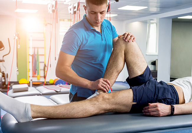 How Physical Therapy Can Help Resolve Your Knee Pain